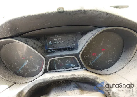 2016 Ford Focus S z USA, uszkodzony, nr VIN 1FADP3E24GL368317